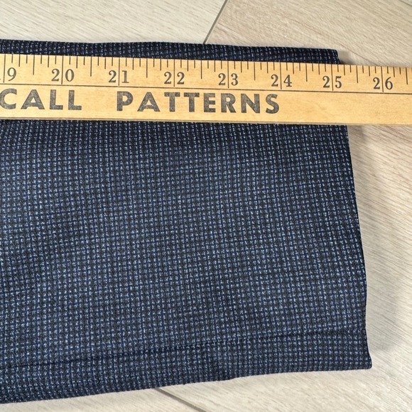 Kenneth Cole AWEARNESS Men's 48R Navy Blue Plaid Slim Fit Blazer Jacket - Picture 11 of 12